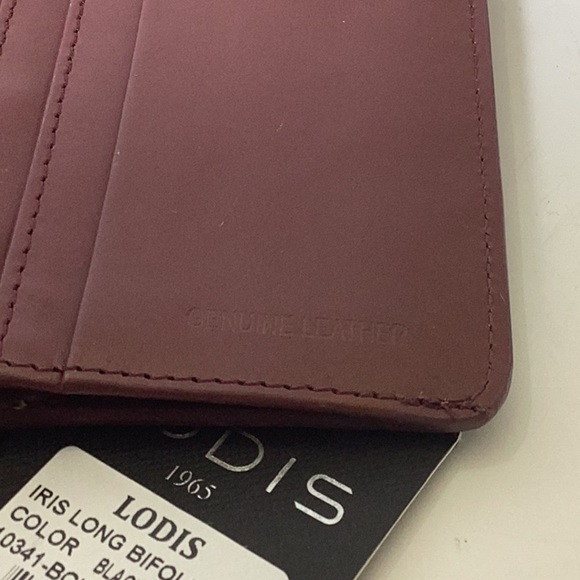 Women's Iris Long Bifold Wallet - Picture 6 of 6
